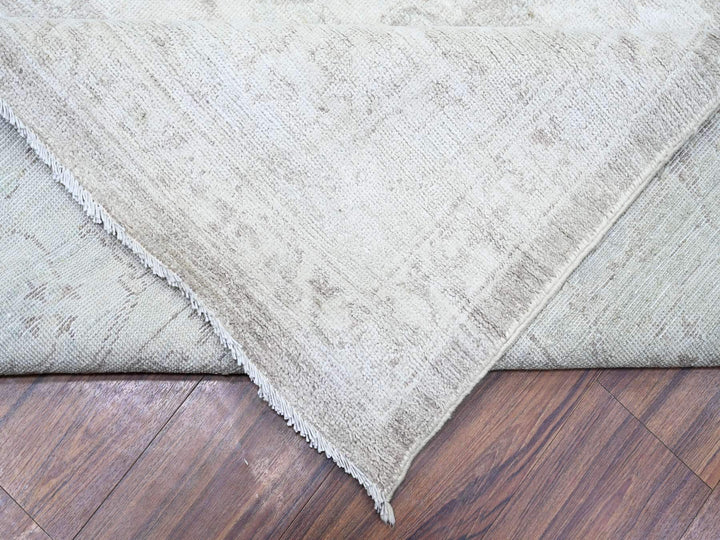 9'9" x 14'0" New Hand Knotted Grey Wool Rectangle Oriental Rug - MOA10274446