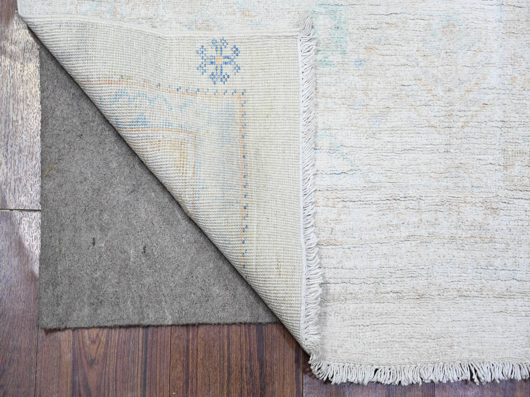 2'5" x 9'5" New Hand Knotted Ivory Wool Runner Oriental Rug - MOA10274471