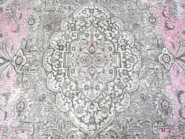 11'3" x 15'9" Vintage Hand Knotted Pink Wool Rectangle Oriental Rug - MOA10274481