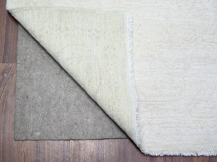 8'1" x 9'5" New Hand Knotted Grey Wool Rectangle Oriental Rug - MOA10274575