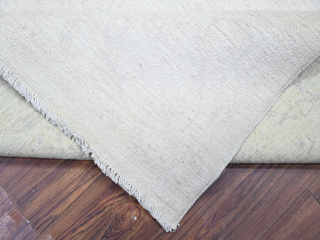8'1" x 9'5" New Hand Knotted Grey Wool Rectangle Oriental Rug - MOA10274575