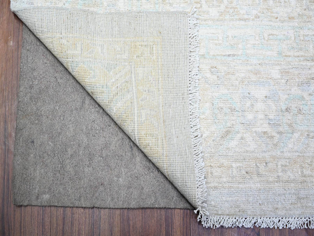 7'11" x 9'10" New Hand Knotted Grey Wool Rectangle Oriental Rug - MOA10274640