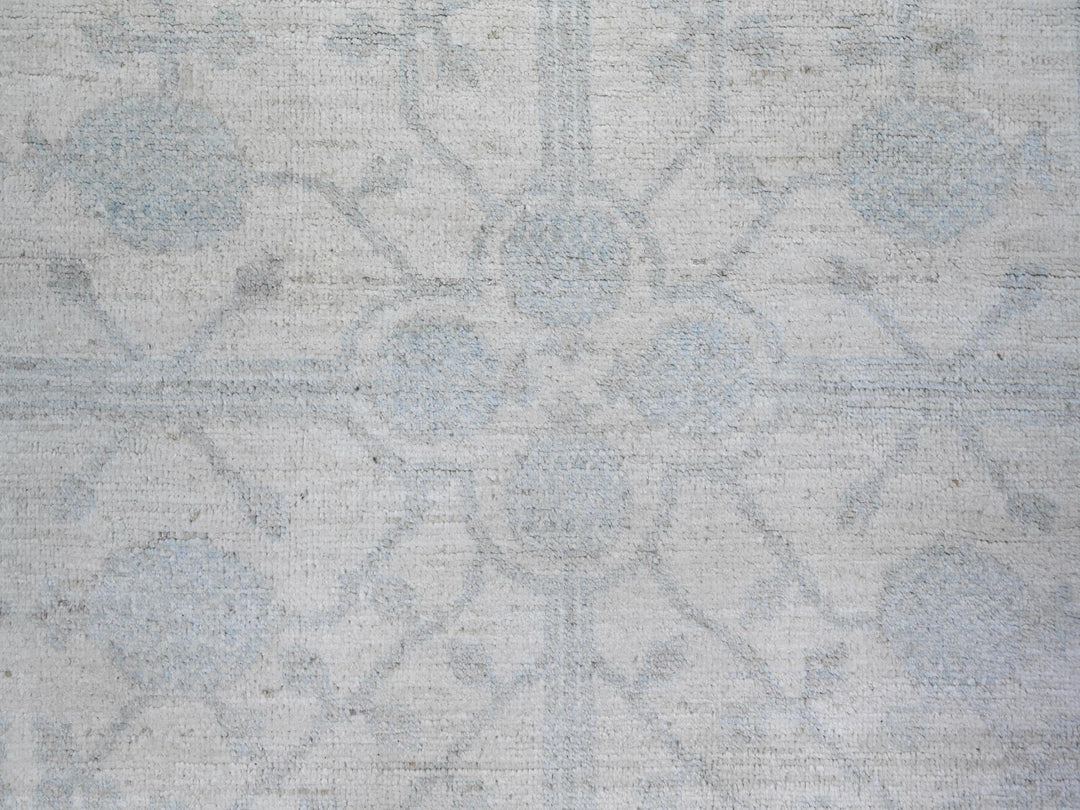 7'10" x 9'5" New Hand Knotted Ivory Wool Rectangle Oriental Rug - MOA10274667