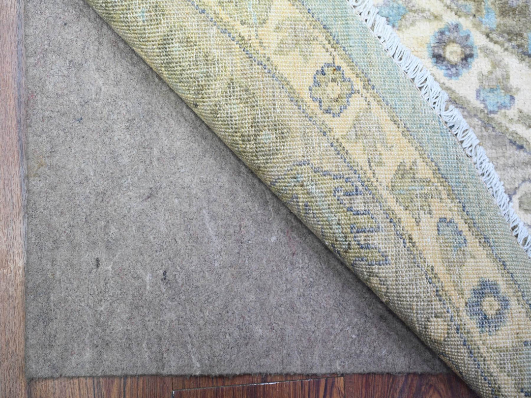 7'10" x 8'0" New Hand Knotted Blue Wool Round Oriental Rug - MOA10274681