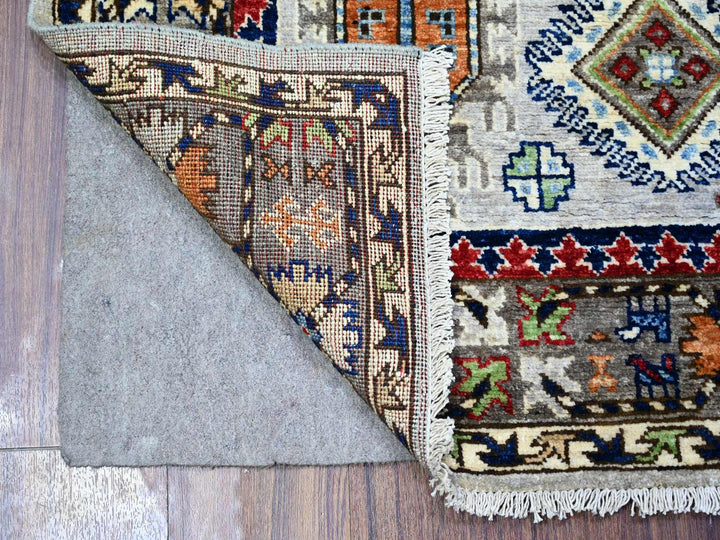 3'11" x 5'11" New Hand Knotted Grey Wool Rectangle Oriental Rug - MOA10274858
