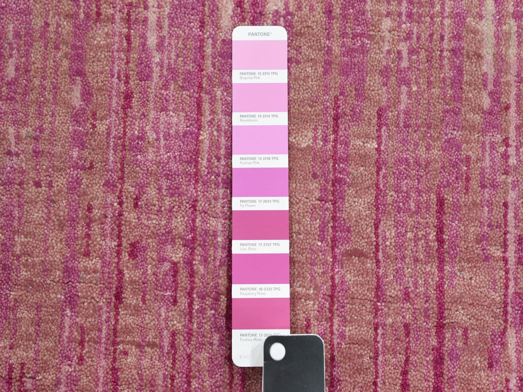 2'6" x 10'1" New Hand Knotted Pink Wool Runner Oriental Rug - MOA10275110
