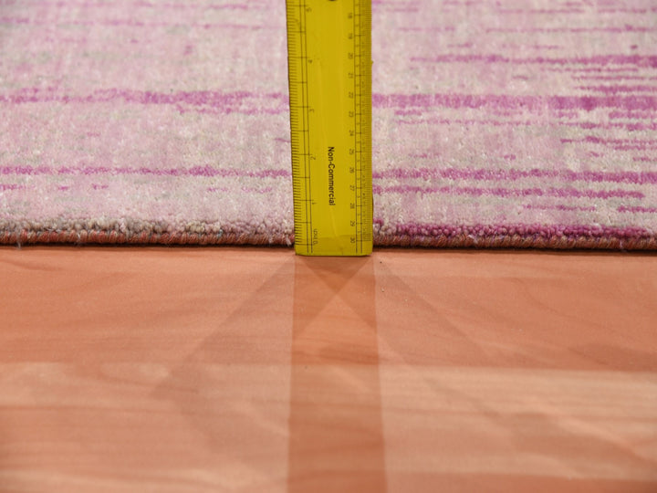 2'6" x 10'1" New Hand Knotted Pink Wool Runner Oriental Rug - MOA10275110