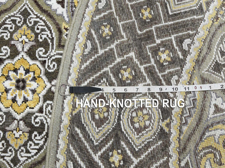 6'2" x 6'2" New Hand Knotted Brown Wool & Pure Silk Round Oriental Rug - MOA10275129