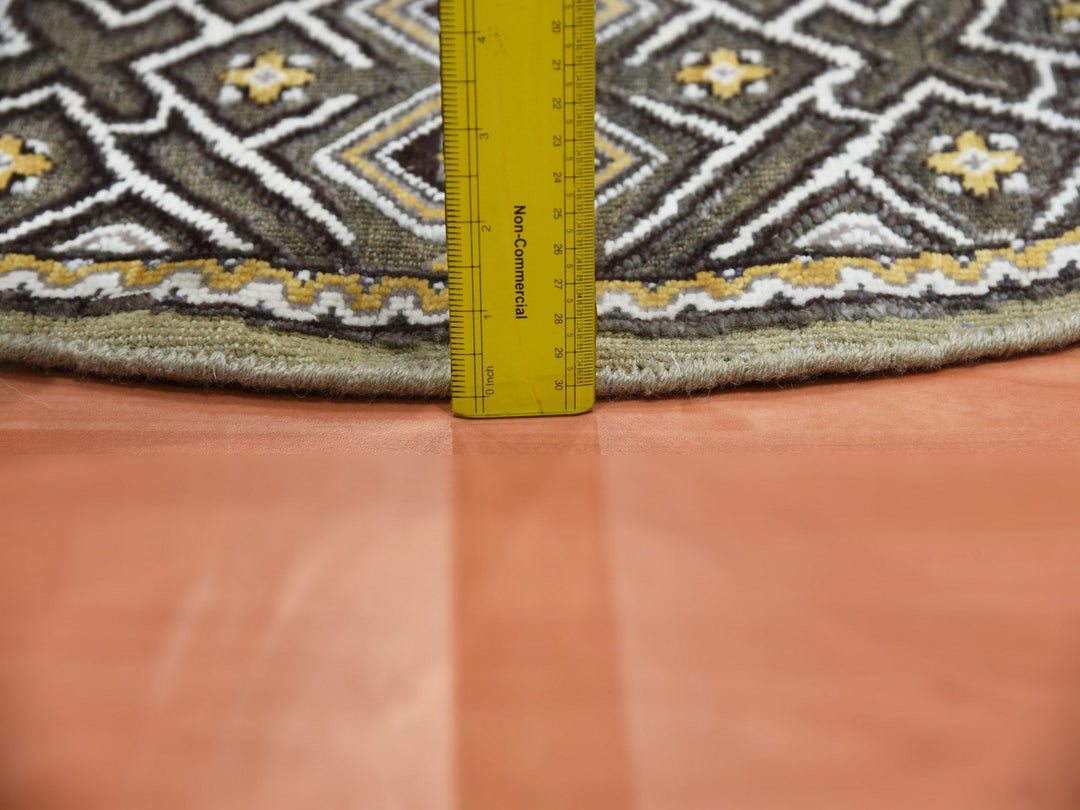 6'1" x 6'1" New Hand Knotted Brown Wool & Silk Round Oriental Rug - MOA10275130