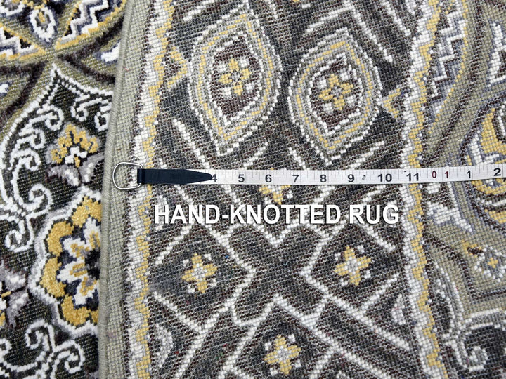 6'1" x 6'1" New Hand Knotted Brown Wool & Silk Round Oriental Rug - MOA10275130
