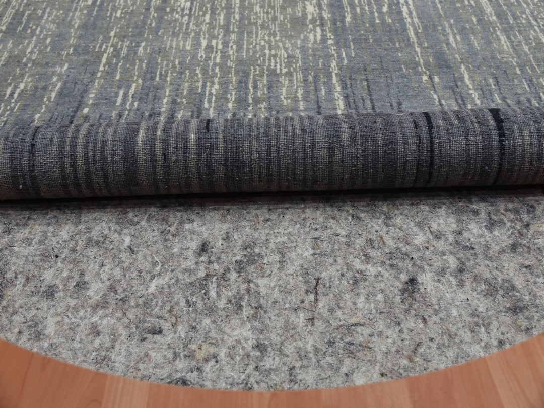 9'0" x 9'1" New Hand Knotted Blue Wool Round Oriental Rug - MOA10275142