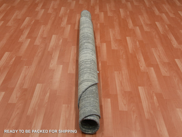 7'0" x 7'2" New Hand Knotted Grey Wool Round Oriental Rug - MOA10275147