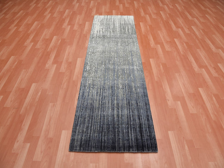 2'6" x 8'0" New Hand Knotted Grey Wool Runner Oriental Rug - MOA10275157