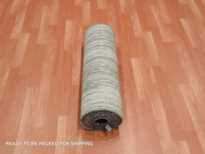 2'6" x 10'2" New Hand Knotted Grey Wool Runner Oriental Rug - MOA10275183