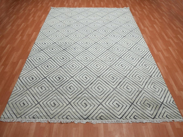 9'0" x 12'1" New Hand Knotted Ivory Silk Rectangle Oriental Rug - MOA10275200