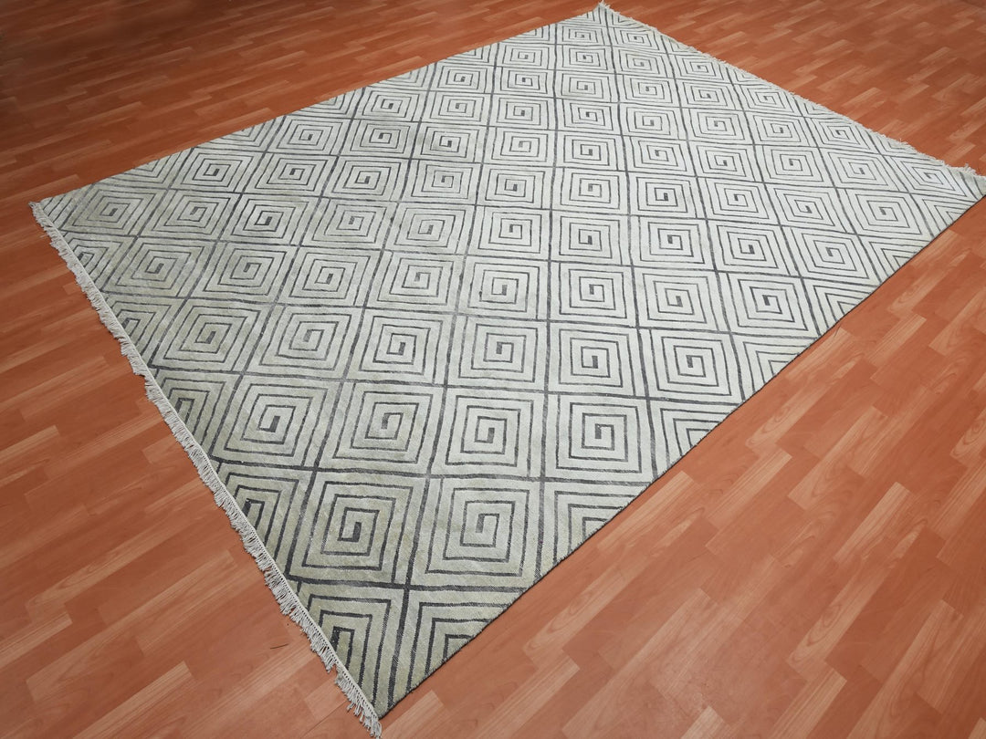 9'0" x 12'1" New Hand Knotted Ivory Silk Rectangle Oriental Rug - MOA10275200