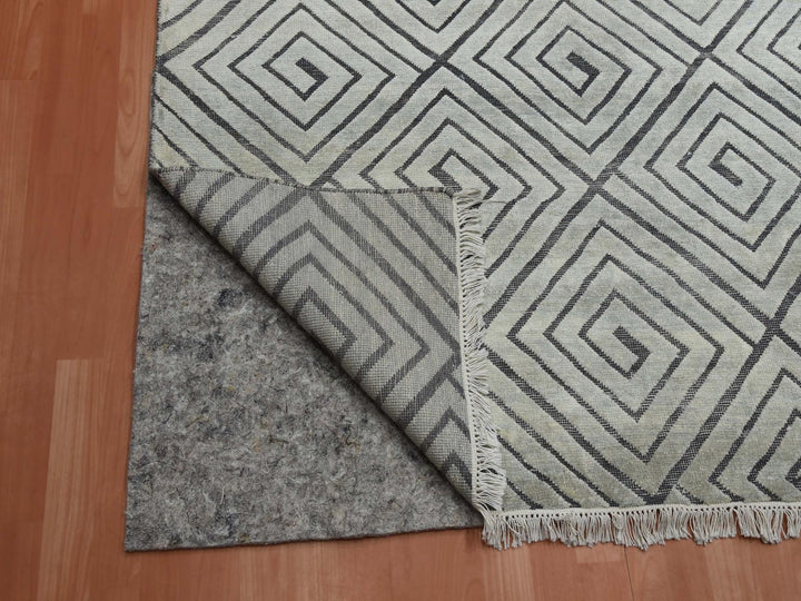 9'0" x 12'1" New Hand Knotted Ivory Silk Rectangle Oriental Rug - MOA10275200