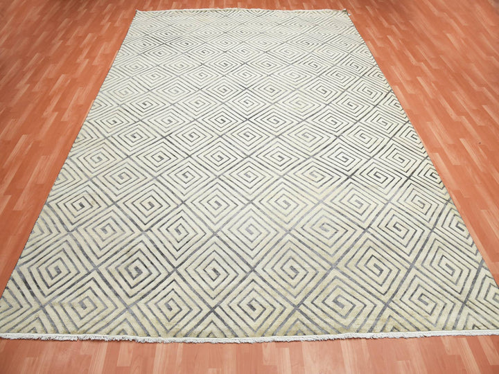 9'10" x 14'1" New Hand Knotted Ivory Silk Rectangle Oriental Rug - MOA10275220