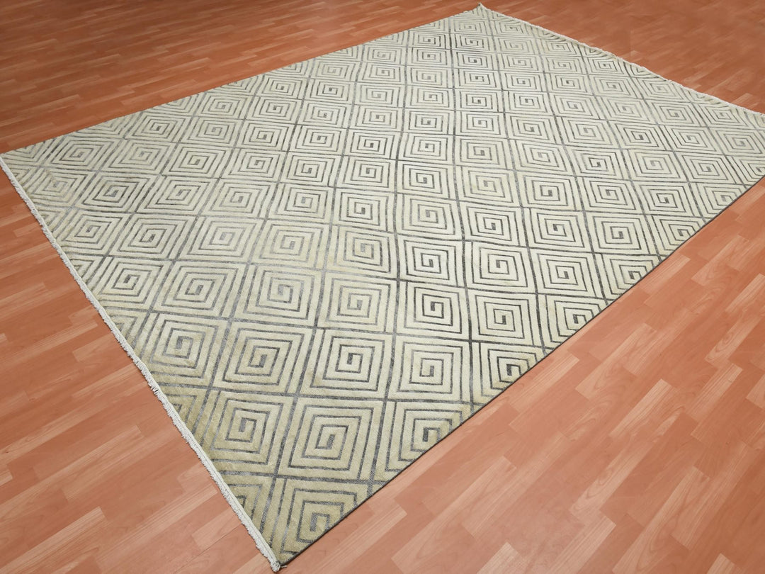 9'10" x 14'1" New Hand Knotted Ivory Silk Rectangle Oriental Rug - MOA10275220