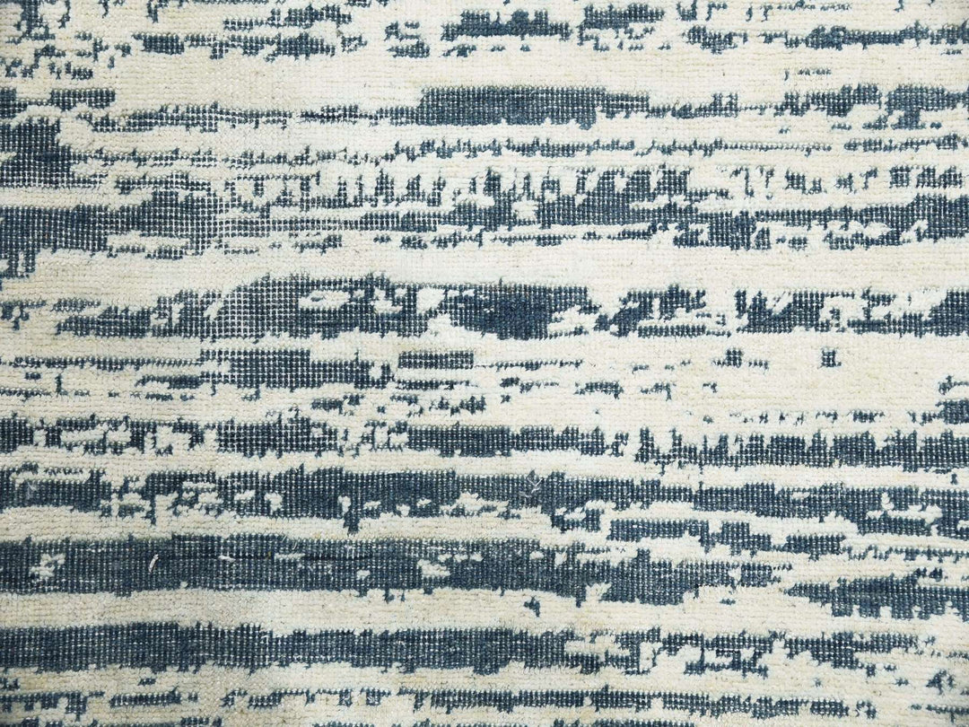 8'9" x 11'8" New Hand Knotted Ivory Wool & Silk Rectangle Oriental Rug - MOA10275255