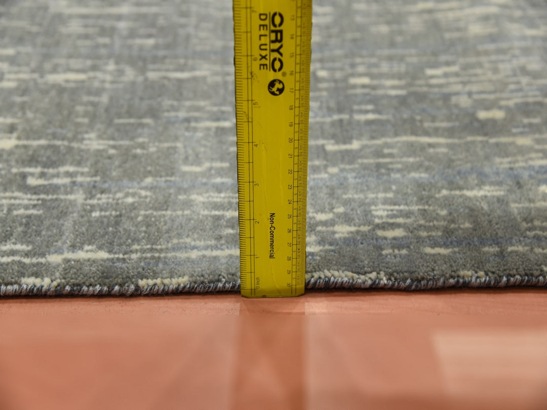 2'6" x 12'6" New Hand Knotted Grey Wool Runner Oriental Rug - MOA10275260