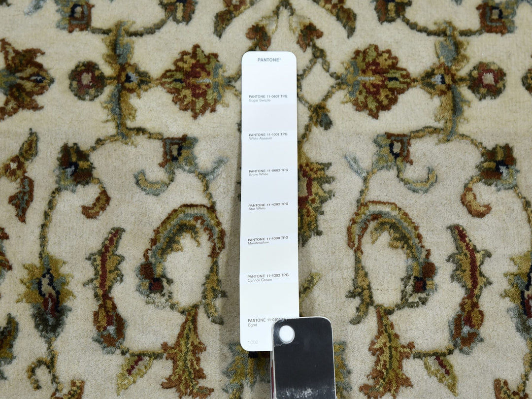2'6" x 8'2" New Hand Knotted Ivory Wool & Silk Runner Oriental Rug - MOA10275278