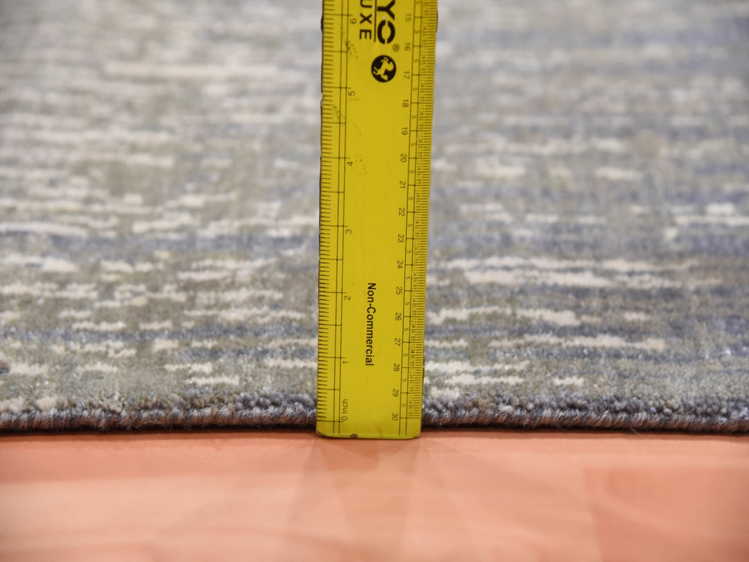 2'6" x 6'4" New Hand Knotted Grey Wool Runner Oriental Rug - MOA10275307