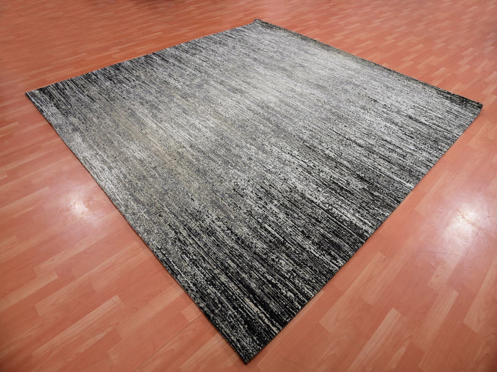 10'1" x 10'1" New Hand Knotted Grey Wool & Silk Square Oriental Rug - MOA10275340
