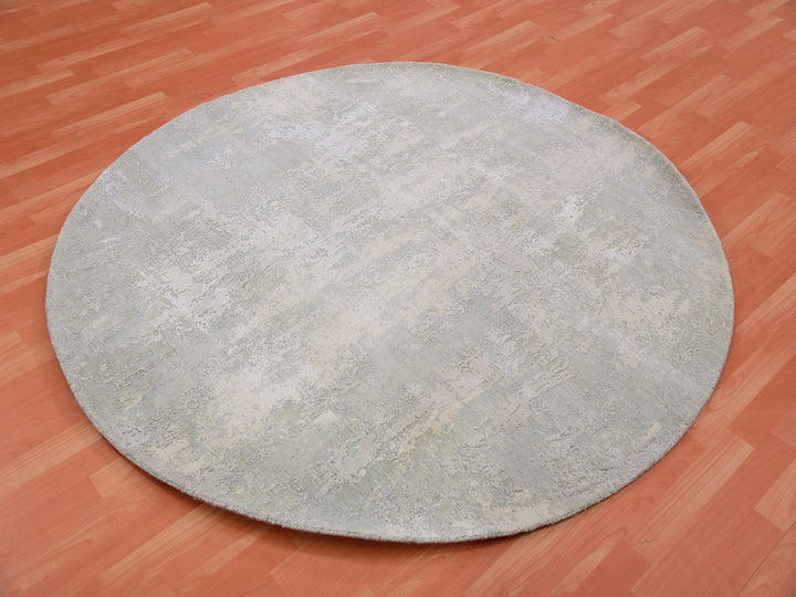 6'2" x 6'3" New Hand Knotted Grey Wool & Silk Round Oriental Rug - MOA10275347