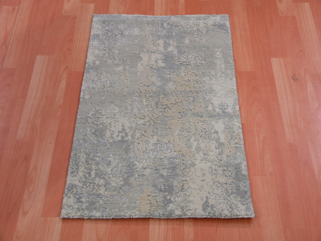 2'0" x 3'1" New Hand Knotted Grey Wool & Silk Rectangle Oriental Rug - MOA10275351