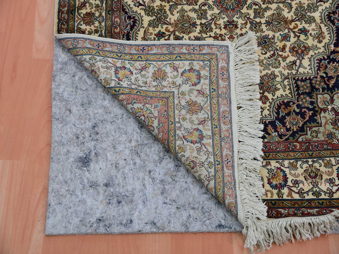 2'11" x 5'0" New Hand Knotted Ivory Silk Rectangle Oriental Rug - MOA10275439