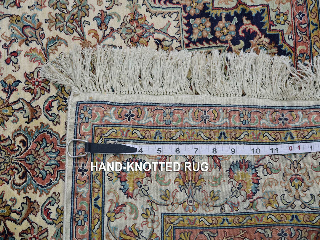 2'11" x 5'0" New Hand Knotted Ivory Silk Rectangle Oriental Rug - MOA10275439