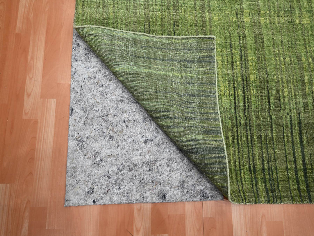 9'0" x 12'3" New Hand Knotted Green Wool Rectangle Oriental Rug - MOA10275482