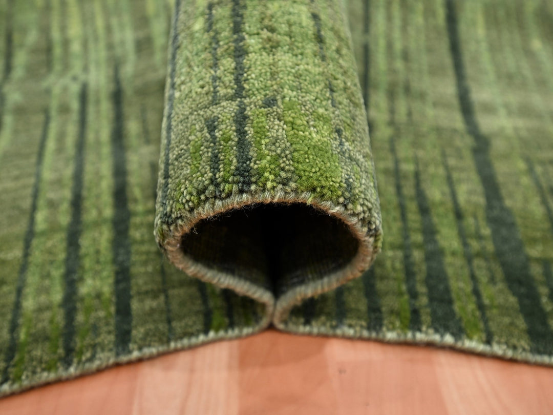 9'0" x 12'3" New Hand Knotted Green Wool Rectangle Oriental Rug - MOA10275482