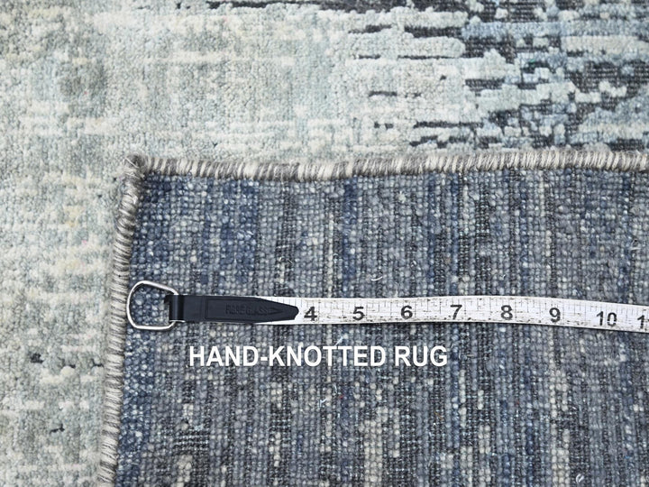 2'1" x 3'0" New Hand Knotted Grey Silk Rectangle Oriental Rug - MOA10275486