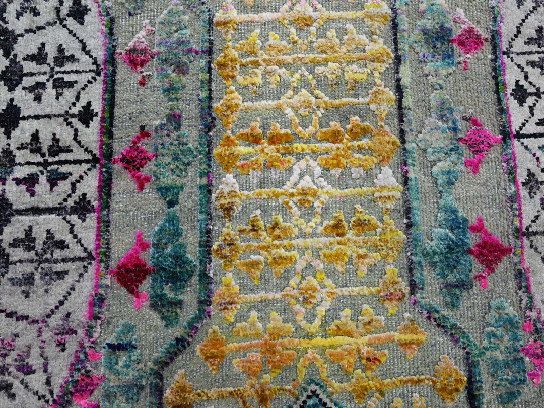 8'0" x 8'1" New Hand Knotted Yellow Wool & Silk Round Oriental Rug - MOA10275552