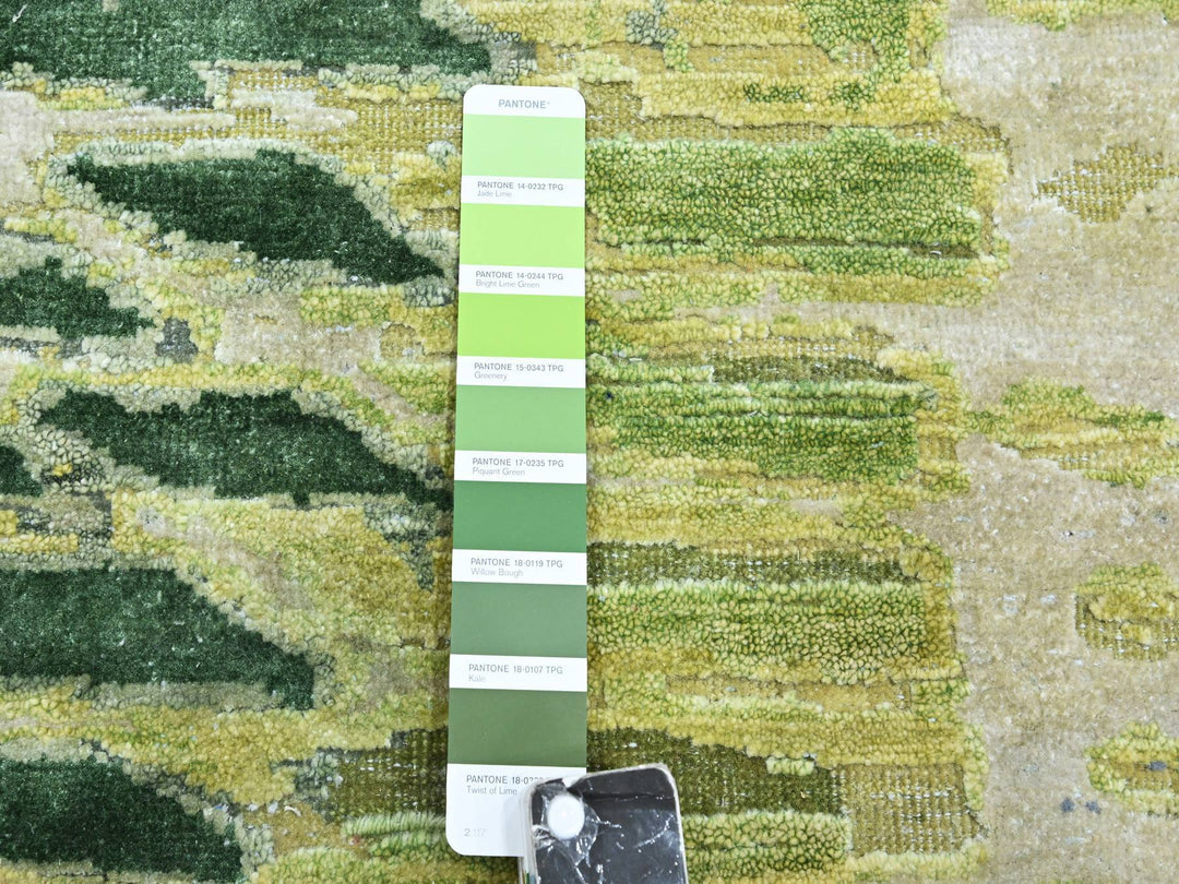 7'11" x 8'0" New Hand Knotted Green Silk Round Oriental Rug - MOA10275558