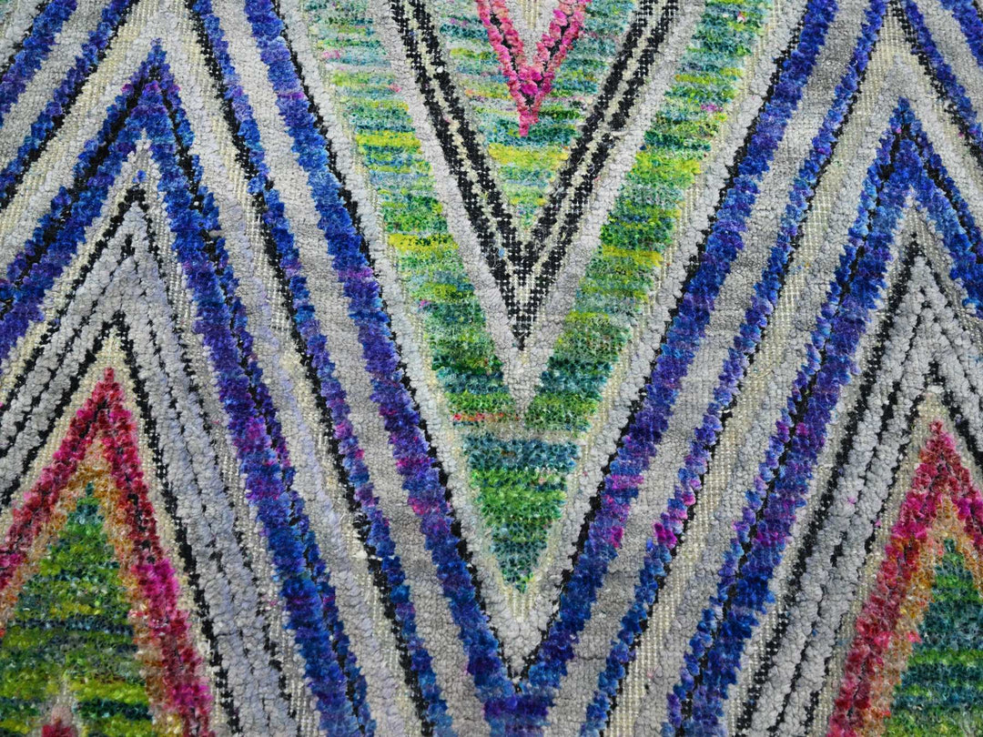 9'8" x 9'10" New Hand Knotted Pink Wool & Silk Round Oriental Rug - MOA10275568