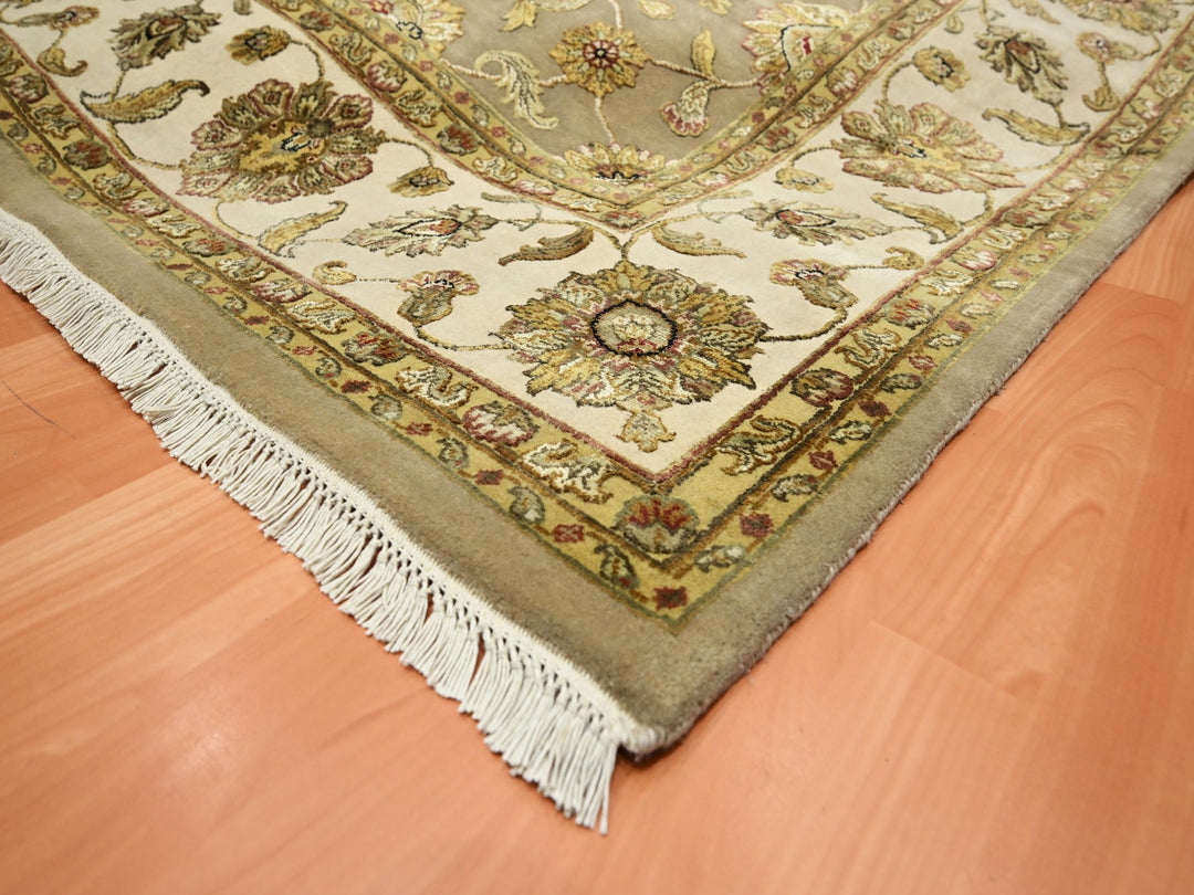 7'10" x 9'10" New Hand Knotted Brown Wool & Silk Rectangle Oriental Rug - MOA10275579