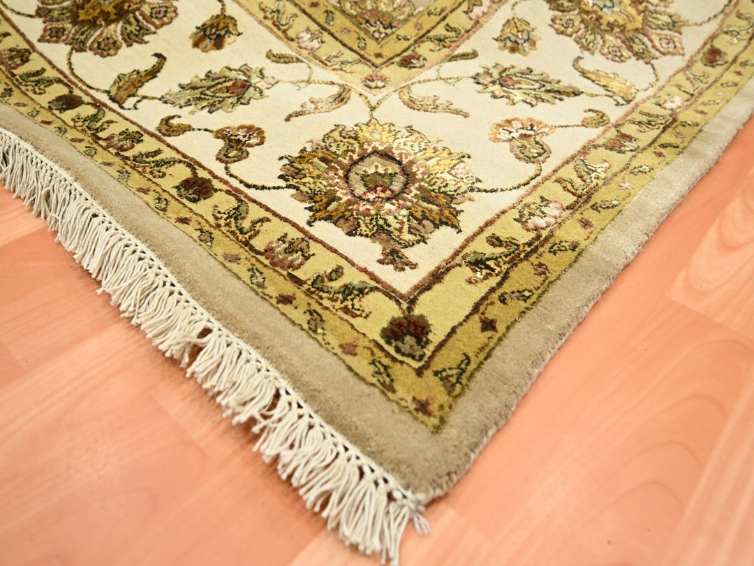 7'8" x 9'10" New Hand Knotted Brown Wool & Silk Rectangle Oriental Rug - MOA10275586