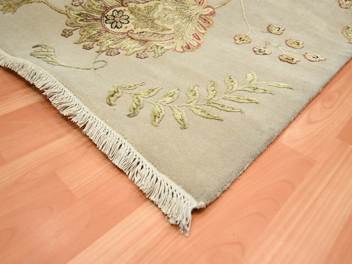 7'11" x 9'9" New Hand Knotted Ivory Wool & Silk Rectangle Oriental Rug - MOA10275588