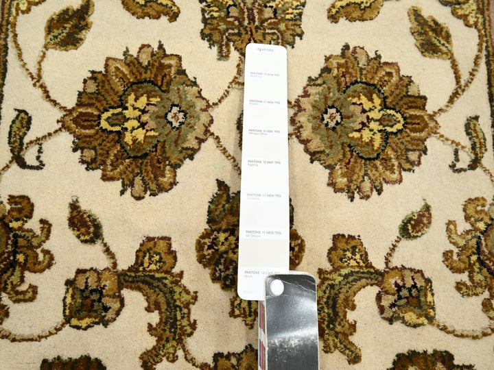 2'6" x 6'2" New Hand Knotted Ivory Wool & Silk Runner Oriental Rug - MOA10275626