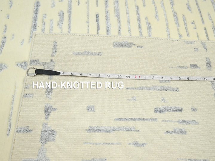 5'0" x 7'0" New Hand Knotted Ivory Wool Rectangle Oriental Rug - MOA10275646