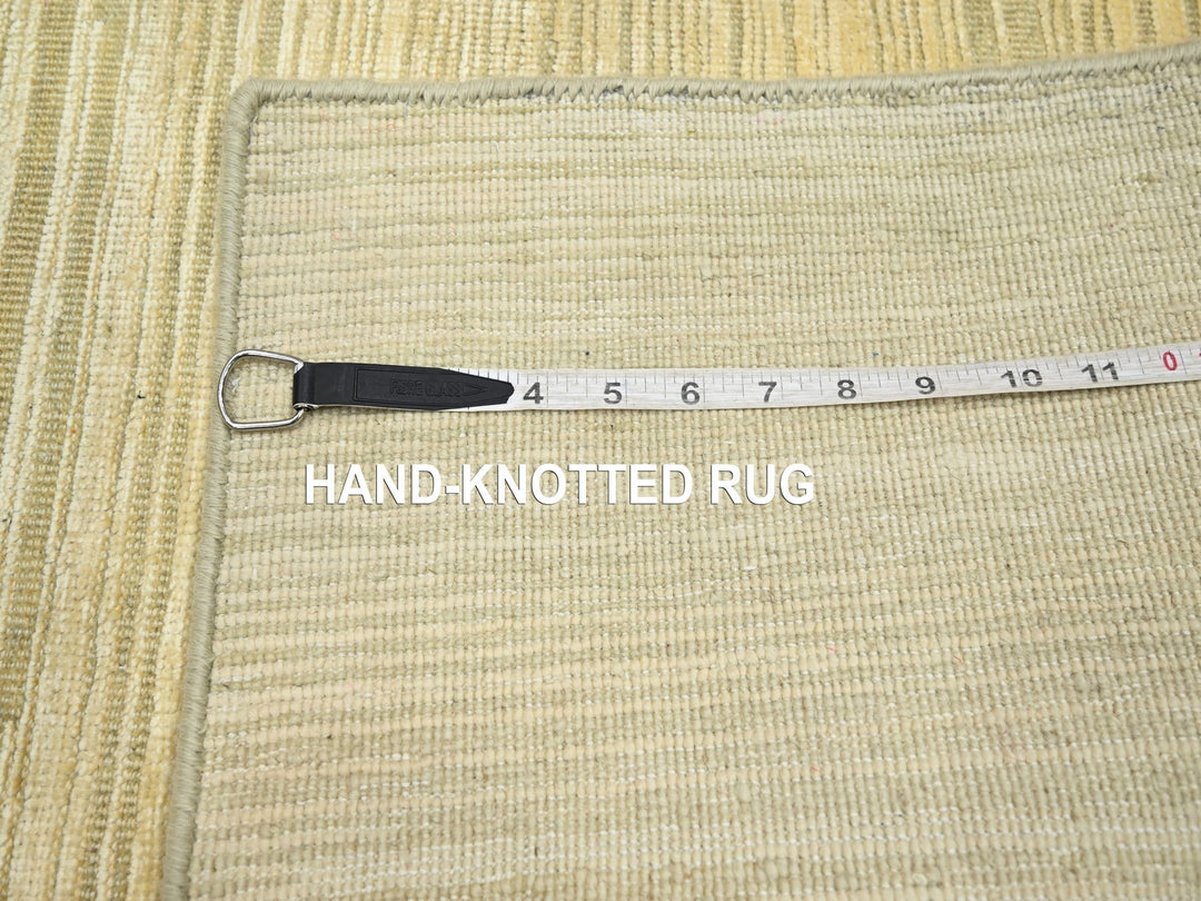 2'0" x 3'0" New Hand Knotted Beige Wool & Silk Rectangle Oriental Rug - MOA10275662