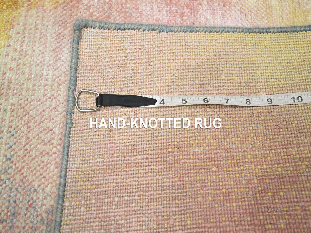 1'11" x 3'1" New Hand Knotted Pink Wool & Silk Rectangle Oriental Rug - MOA10275665