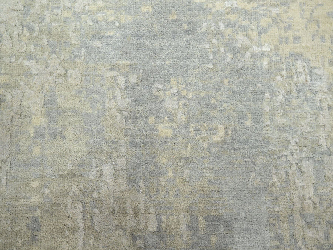 11'10" x 11'10" New Hand Knotted Grey Wool & Silk Round Oriental Rug - MOA10275675