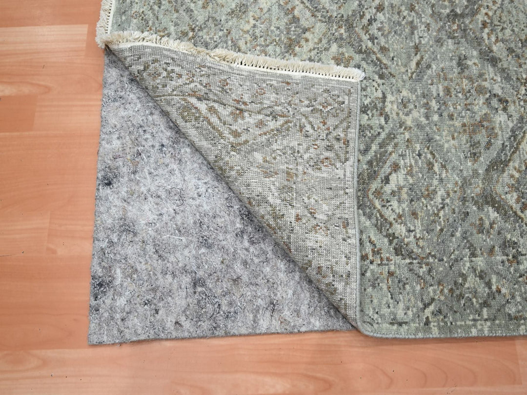 2'5" x 5'11" New Hand Knotted Grey Wool Runner Oriental Rug - MOA10275760