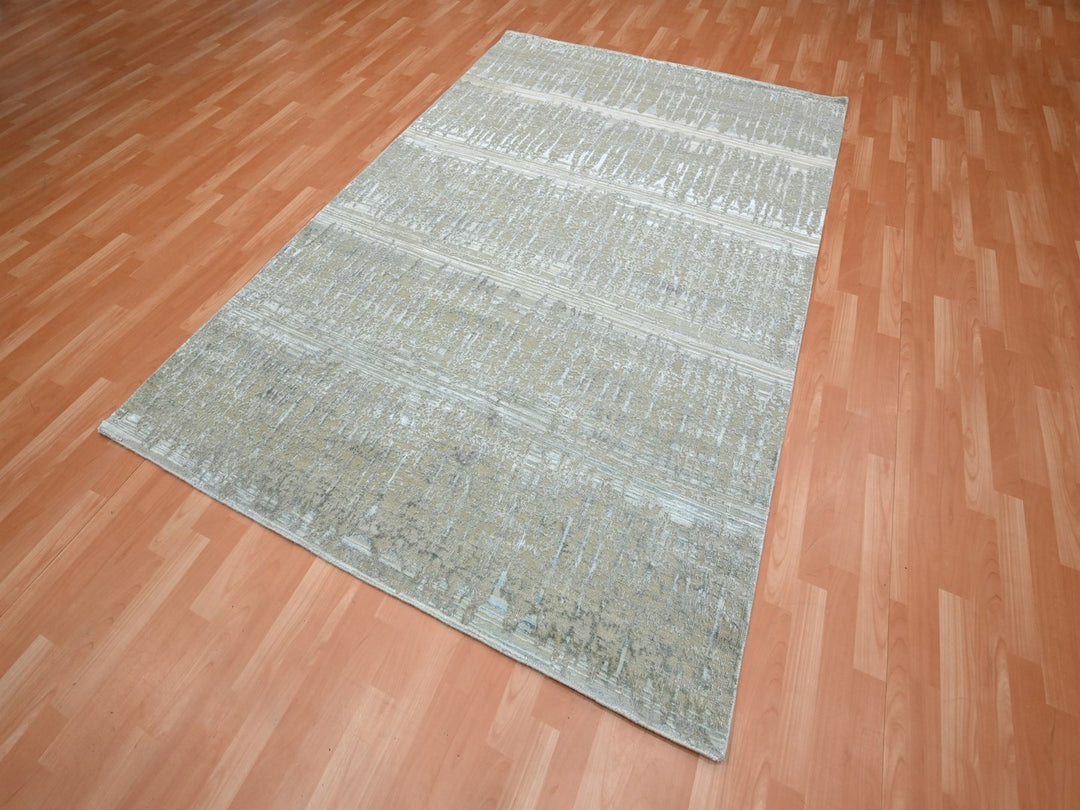 6'0" x 8'11" New Hand Knotted Grey Wool & Silk Rectangle Oriental Rug - MOA10275835