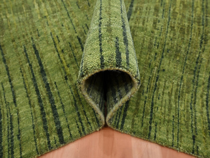 6'0" x 9'5" New Hand Knotted Green Wool Rectangle Oriental Rug - MOA10275836