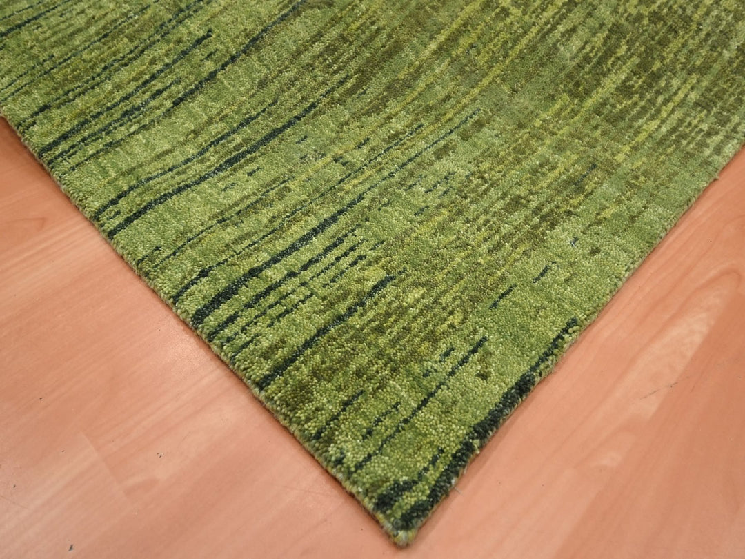 6'0" x 9'5" New Hand Knotted Green Wool Rectangle Oriental Rug - MOA10275836